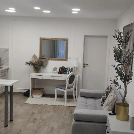 Apartment U Zlateho Krizku Loukov (Mlada Boleslav)