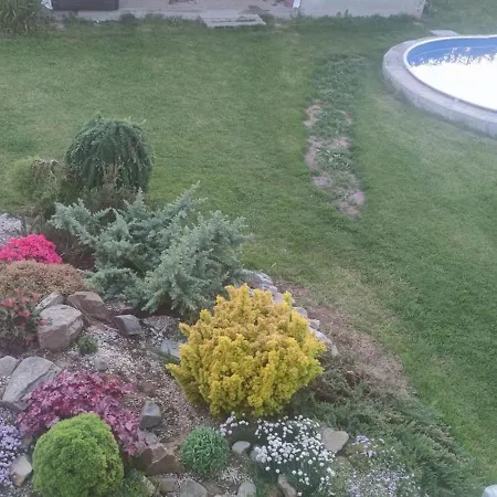 U Zlateho Krizku Апартаменты