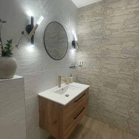 Apartment U Zlateho Krizku *