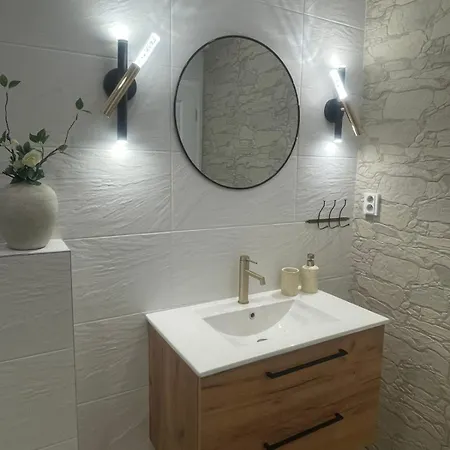 U Zlateho Krizku Apartment Loukov (Mlada Boleslav)