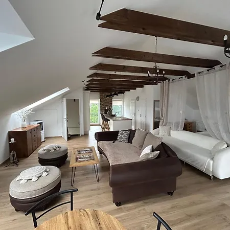 Apartment U Zlateho Krizku