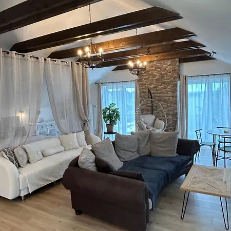 Apartment U Zlateho Krizku Loukov (Mlada Boleslav)