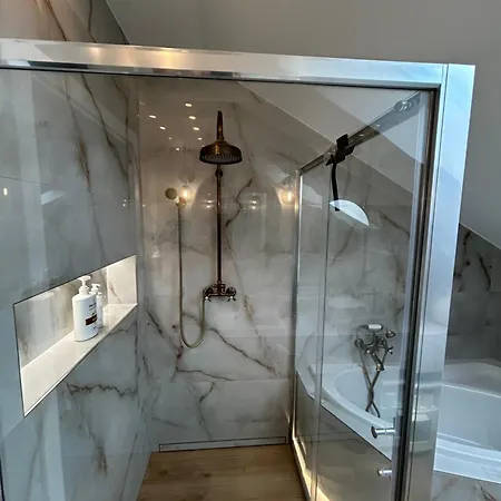 Apartment U Zlateho Krizku *
